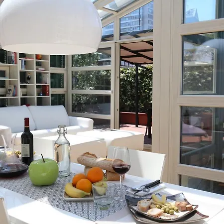 Bamboo Repubblica Sky Apartment